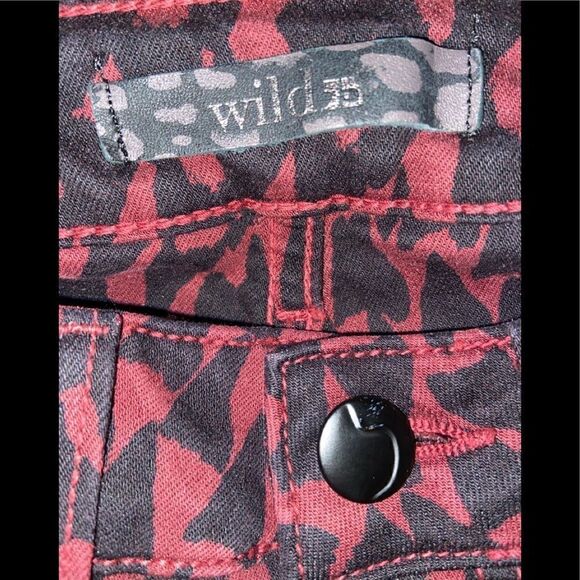 ‎Joe’s Jeans Wild Edition Red and Black Skinny Jean 26 - Picture 7 of 8